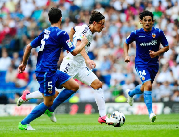 Mesut+Ozil+Real+Madrid+CF+v+Valencia+CF+La+GnqVHsog_ydl